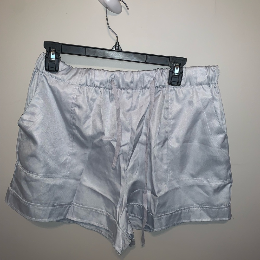 High waisted comfy shorts